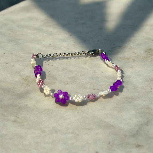 Purple/Silver Beaded Flower Bracelet B010