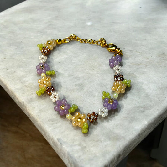 Purple/Green Beaded Flower Bracelet B019