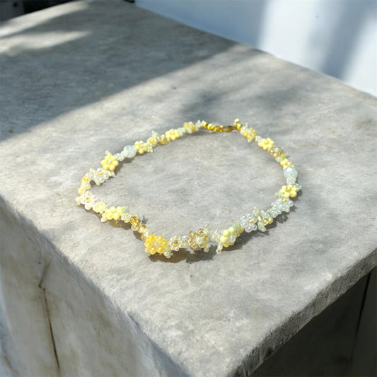 Yellow & White Flower Necklace N011