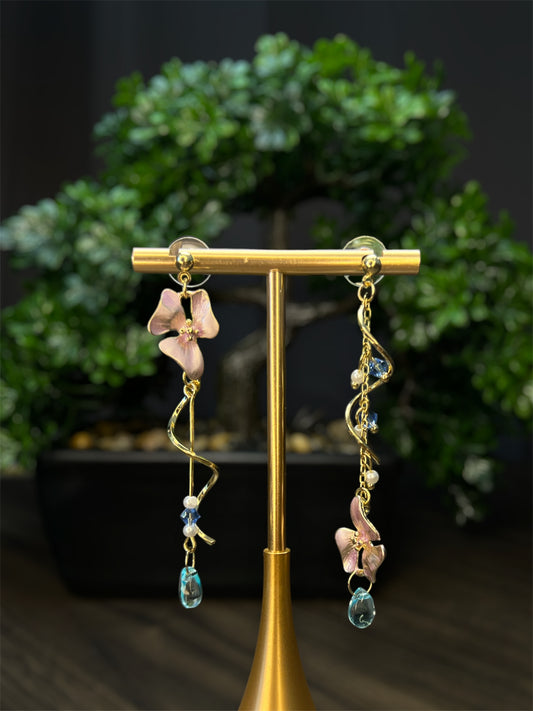 Winded Flower Earrings E024